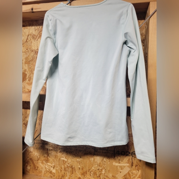 Nike Dri Fit Light Mint Green Long Sleeve Tee Shirt Womans Size Medium - Picture 1 of 4